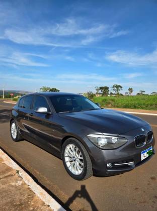 BMW 120i 2.0 16V SPORT ACTIVEFLEX 4P AUTOMÁTICO